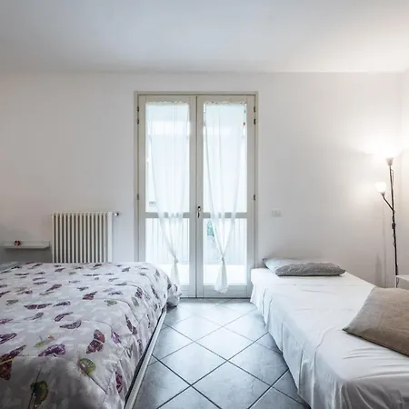 B12 Monolocale Con Free Wifi - Vicino A Bologna Fiera, Lugo Hospital Maria, Ravenna Daire *